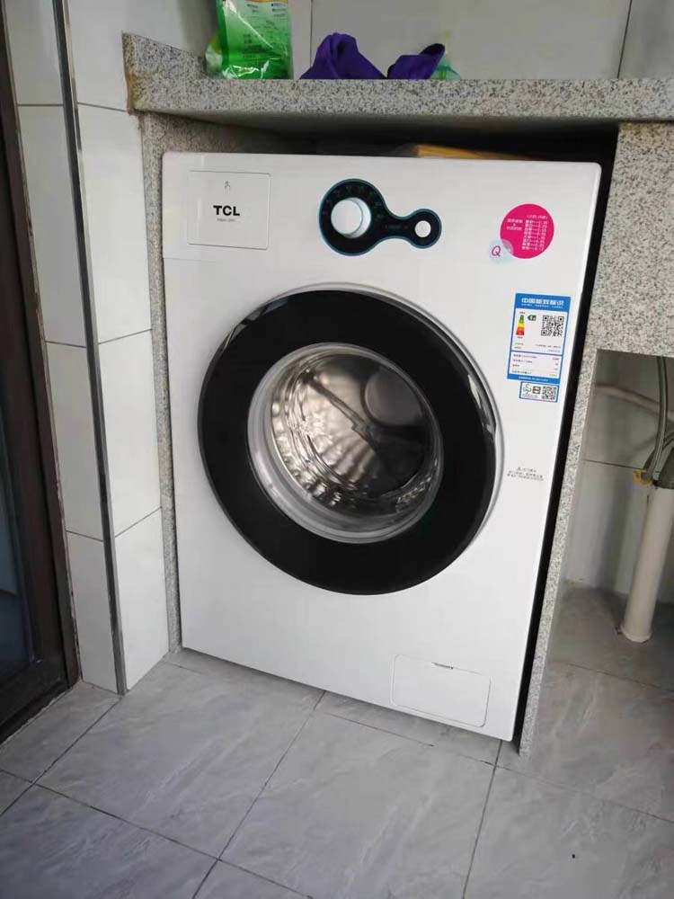 案例 3：滚筒洗衣机拆洗 + 除垢（长期异味、衣服发臭）